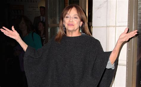 Valerie Harper's Struggles and Triumphs