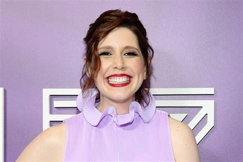 Vanessa Bayer: Comedy Career and Success