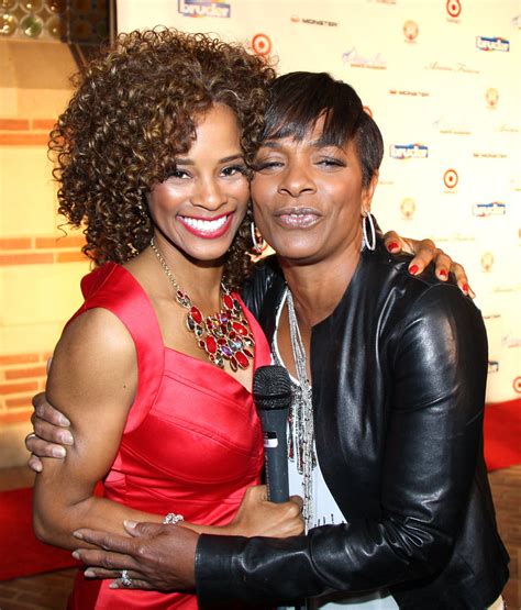 Vanessa Bell Calloway's Generosity and Giving Back