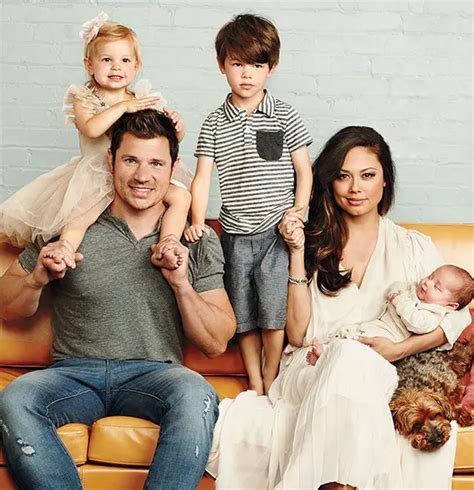 Vanessa Minnillo's Family Life