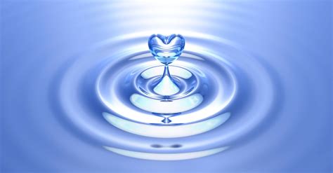 Water as a Symbol: Understanding the Significance of an Endless Stream in Dreamland