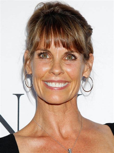 What is the height of Alexandra Paul?