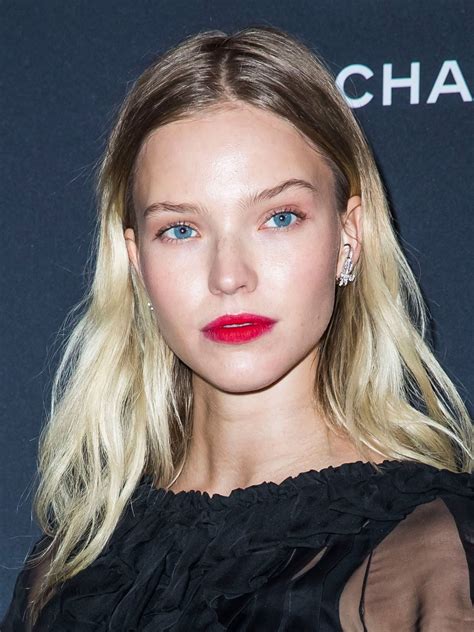 What is the value of Sasha Luss's assets?