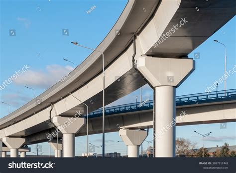 Why Do People Have Dreams Involving Plummeting From a Highway Overpass Inside an Automobile?