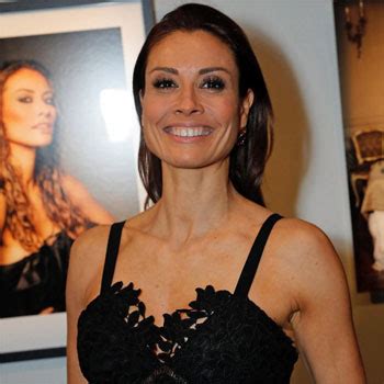 Years and Stature of Melanie Sykes