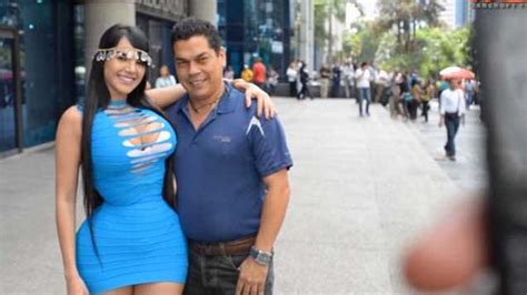 Yisela Avendano: Height and Figure