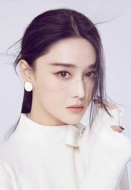 Zhang Xin Yu: Height and Figure